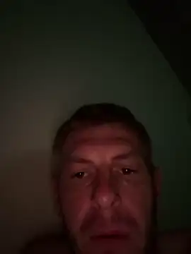 adrian90bi11 Webcam show