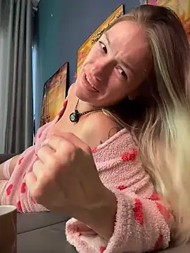 Chat XXX en directo de -Sexy_Barbie-