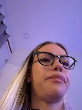 -Sexy_Barbie-: απευθείας συνομιλία ΧΧΧ