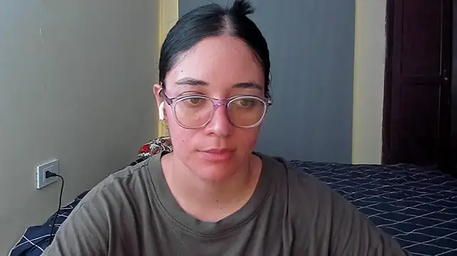 atenas_05_ Chat XXX in diretta