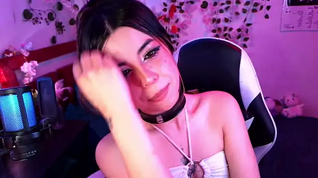 Chat XXX en directo de Kittyuwu_