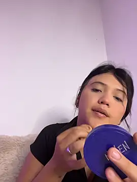 Chat +18 de alisson_carolina73 ao vivo