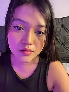 Chat +18 de alisson_carolina73 ao vivo