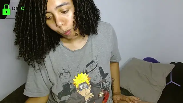 amantinaBOOBS' Live Chat Room