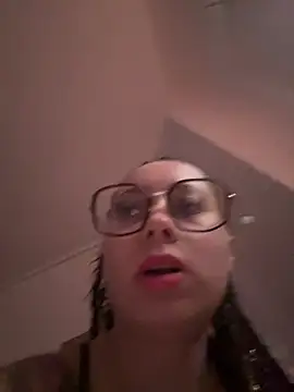 عرض كام queenlo_xxx