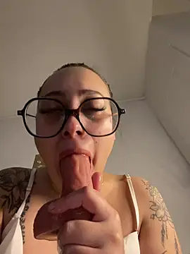 queenlo_xxxのウェブカメラショー