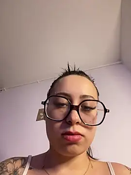 queenlo_xxx Webcam-Show
