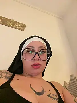 queenlo_xxx Webcam-Show