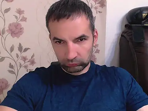 Leo_1617 Webcam show