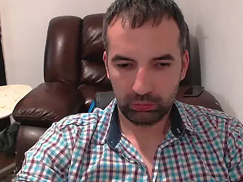 Leo_1617n Webbikameraesitys