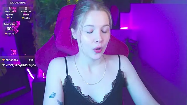 CuteMousee's Live XXX Chat