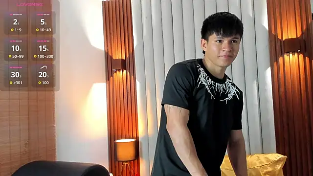Ryo_kush Pertunjukan Webcam