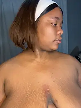 Show de Bubbleboobs19 na webcam