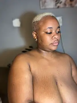 הופעת וובקאם של Bubbleboobs19