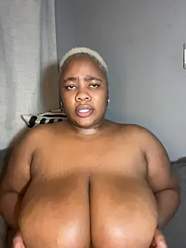 Bubbleboobs19's Webcam Show