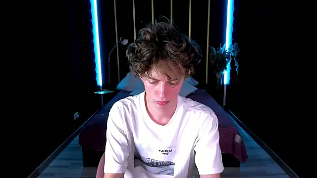 LukeSweet's Webcam Show