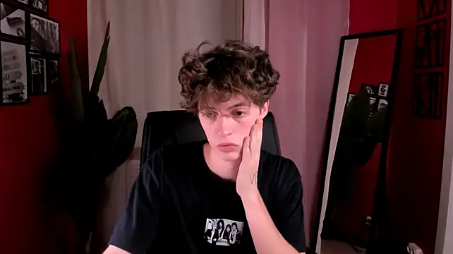 LukeSweet webcam show