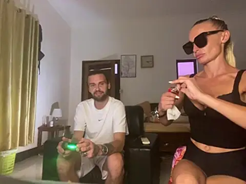 عرض كام DannyAndKiki