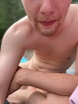 PublicLuke webkamerás műsora