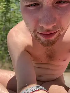 PublicLuke Show in webcam