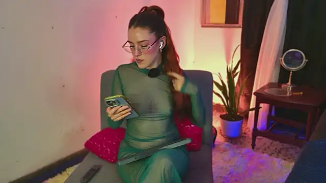 Ginger-Foxy Webcam Show