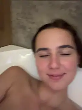 emma77_ Live Chatraum