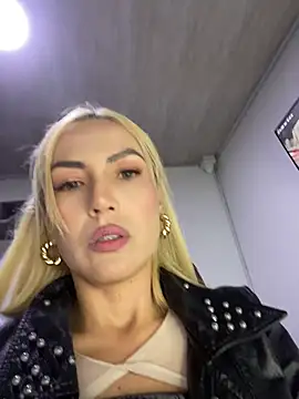 Webkamerová show alicev_kitty