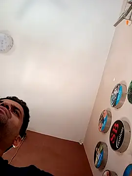 daddys_strip Show in webcam