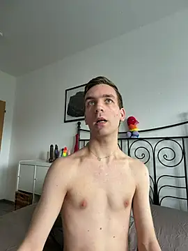 Pokazy przed kamerką – nick_subvyx