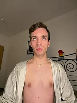 Show modela nick_subvyx na web-kameri