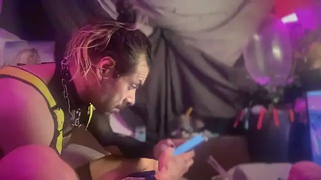 Pokazy przed kamerką – P4RtYBOII92