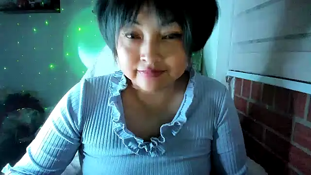 Živý XXX chat Shaddycute_