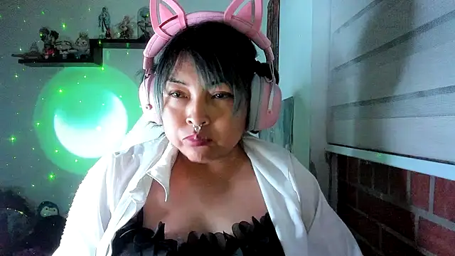 Shaddycute_ Chat XXX live
