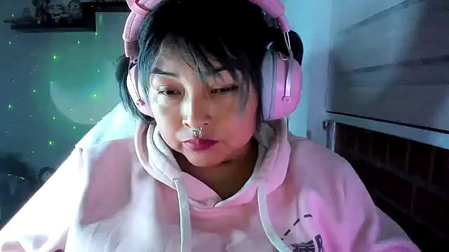 Shaddycute_'s Webcam Show