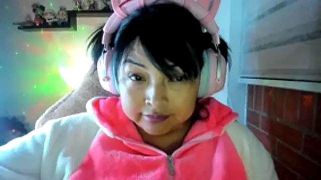 Shaddycute_ Live XXX Chat