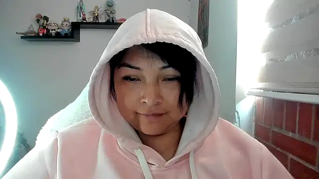 Shaddycute_ Chat XXX in diretta