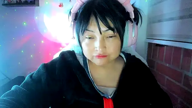 Онлайн чат XXX Shaddycute_