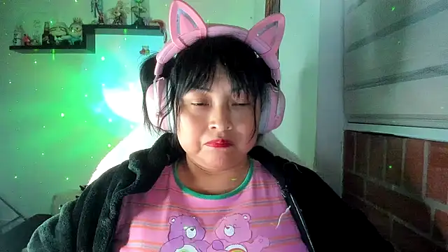 Shaddycute_ XXX чат на живо