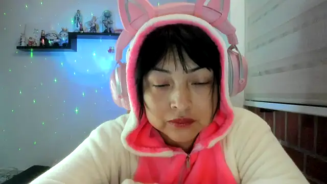 Chatroom XXX en direct de Shaddycute_