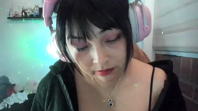 Shaddycute_ Chat XXX live
