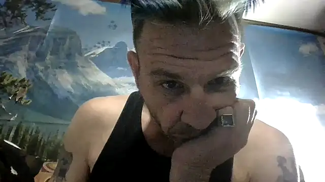 In2itvegassstyle Show in webcam