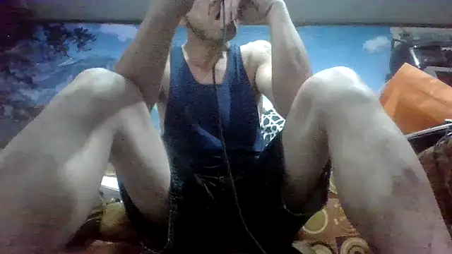 In2itvegassstyle Show in webcam