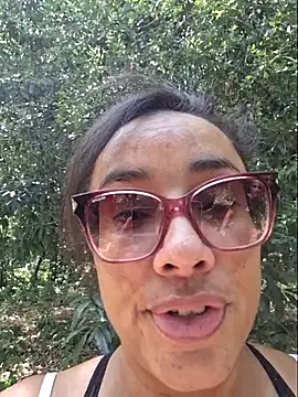 LEIRIS_Y_FRED_01n Webbikameraesitys
