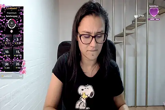 Jessie_Desire: δωμάτιο απευθείας συνομιλίας