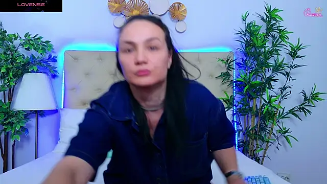 Daliya_'s Live XXX Chat