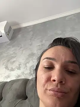 Daliya_ Chat XXX in diretta