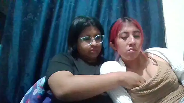sarah12333 Show in webcam
