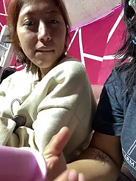 sarah12333: вебкам-шоу
