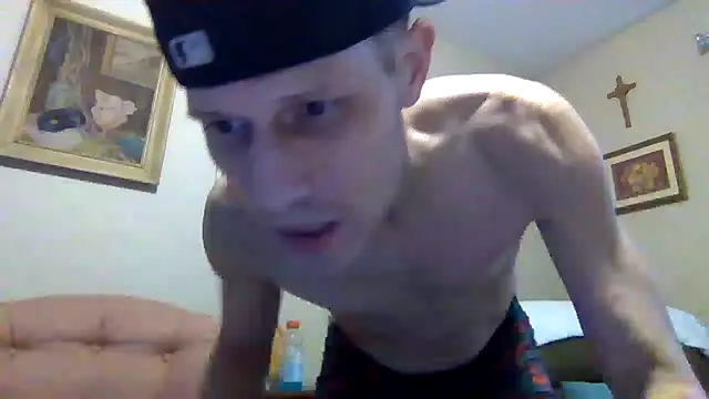 kollzCloudzz Show in webcam