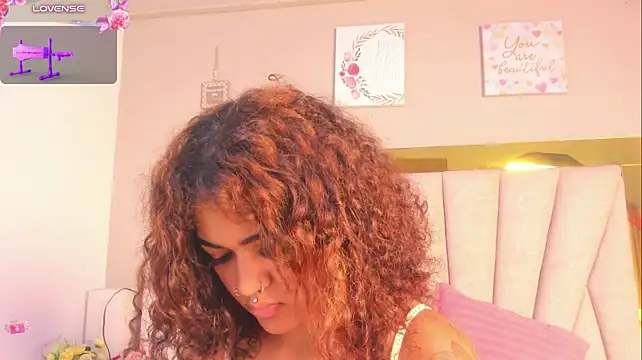vahiolet_fuentes Live XXX-chat